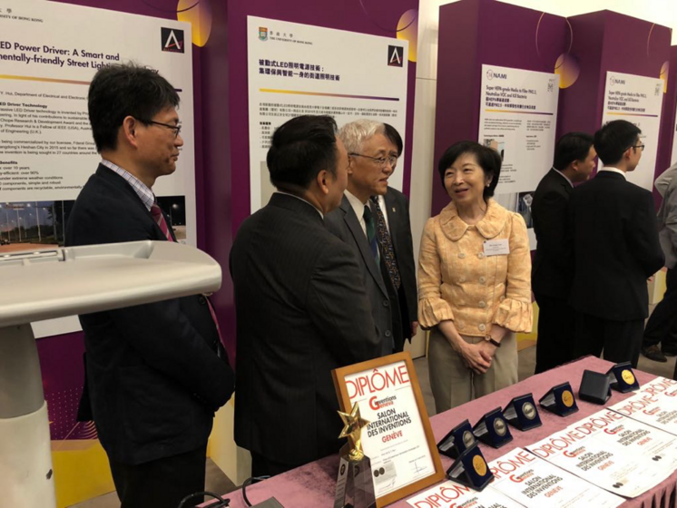 Hong Kong government Leaders congratulate winners of the 46th Geneva Awards, including the HKU teams gallery photo 6