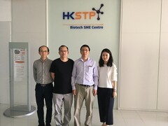 Professor Aimin Xu (third from left) and his team at the Hong Kong Science Park, where their start-up is located. ImmunoDiagnostics Ltd was set up last year to facilitate the licensing and commercialisation of the biomarker discoveries of Professor Aimin Xu’s team.